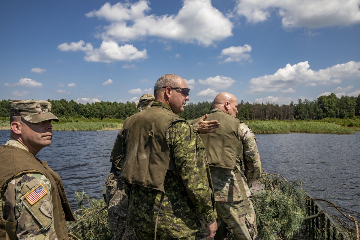 cascaderifles's tweet photo. How Often do you get to cross a lake on a BTR? Well members of the 81st have Including the commander riding with the NATO LANDCOM commander.  @WANationalGuard Soldiers out in front. https://t.co/lOzmBoM7tv https://t.co/uz7tM76wrm