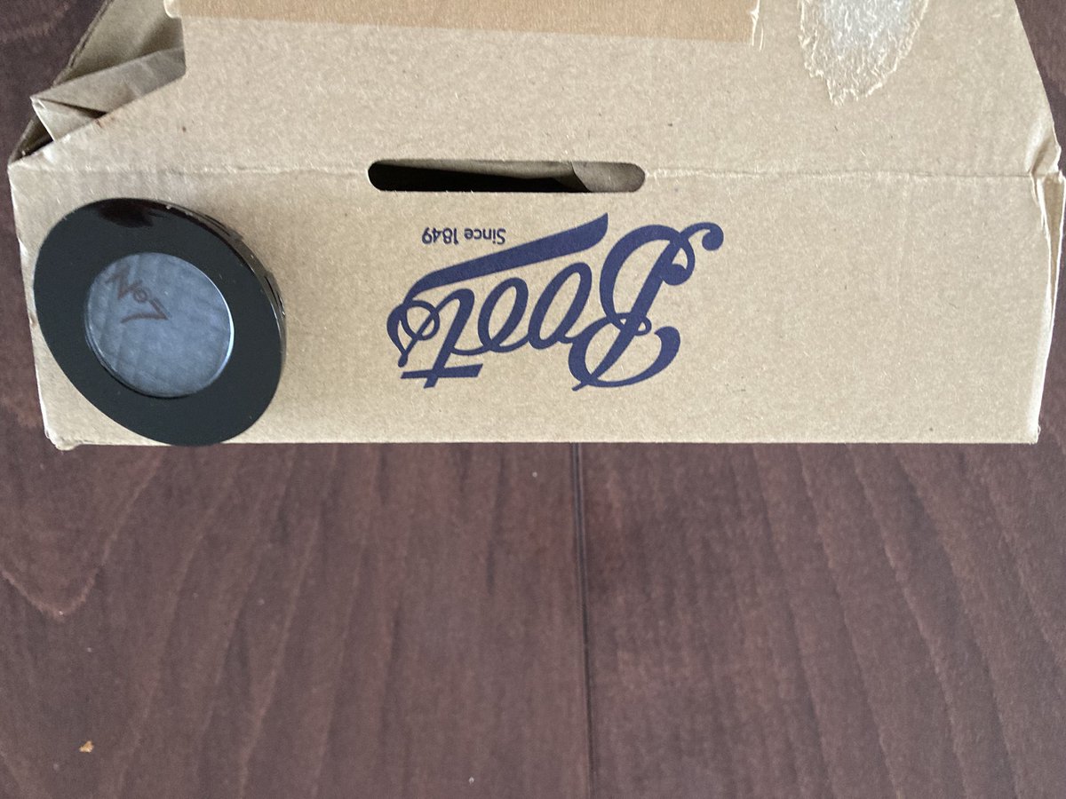 CookingLizzy's tweet image. Just received my order from Boots.com one small eye shadow sent in a box that was too deep to go through the letterbox.