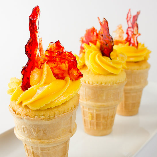 PawprintFamily's tweet photo. There's only 2 WEEKS TO GO until the start of the Tokyo 2020 Olympics! 🏅
Make your own version of these Olympic torch cupcakes and count them towards any of your Sports Collection badges! 🥳
For more ideas, download the full challenge pack here: https://t.co/OvryRpD7Qe 👈 https://t.co/Jw2KtNgtud