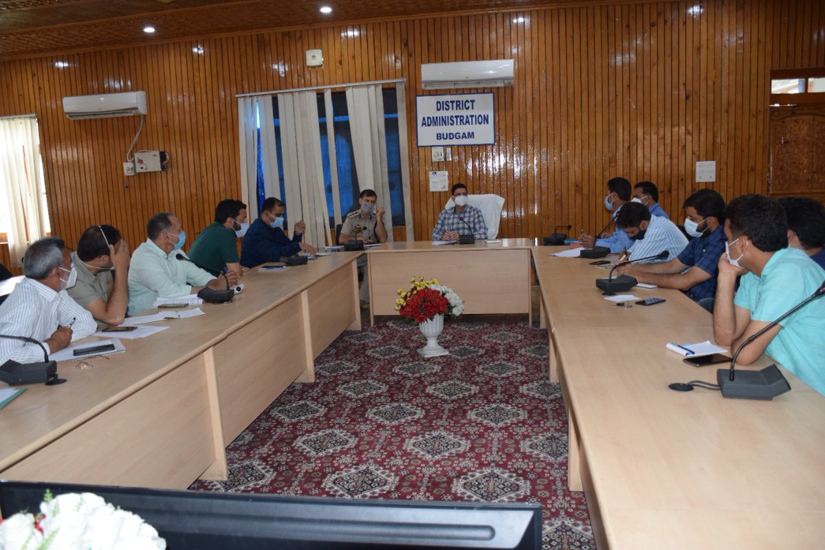 DC Budgam Chairs District level task force committee on illegal mining. No violator will be let free.
Illegal mining, extraction totally banned, over chargers of bricks, raw material being penalized: DC Budgam.