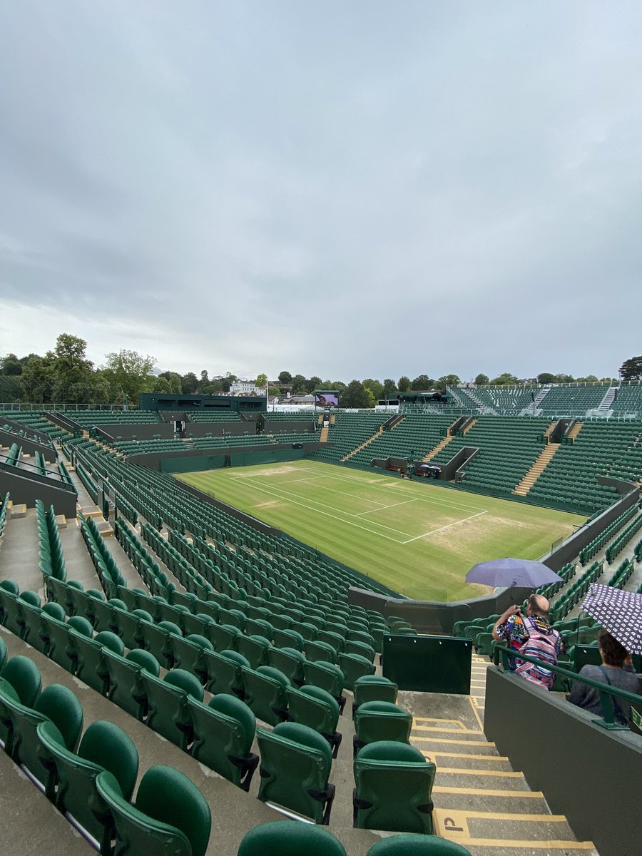 Can’t believe my luck of living in London this weekend. Wimbledon Saturday followed by Euro finals Sunday. Only wish I could also get tickets to Wembley 😭