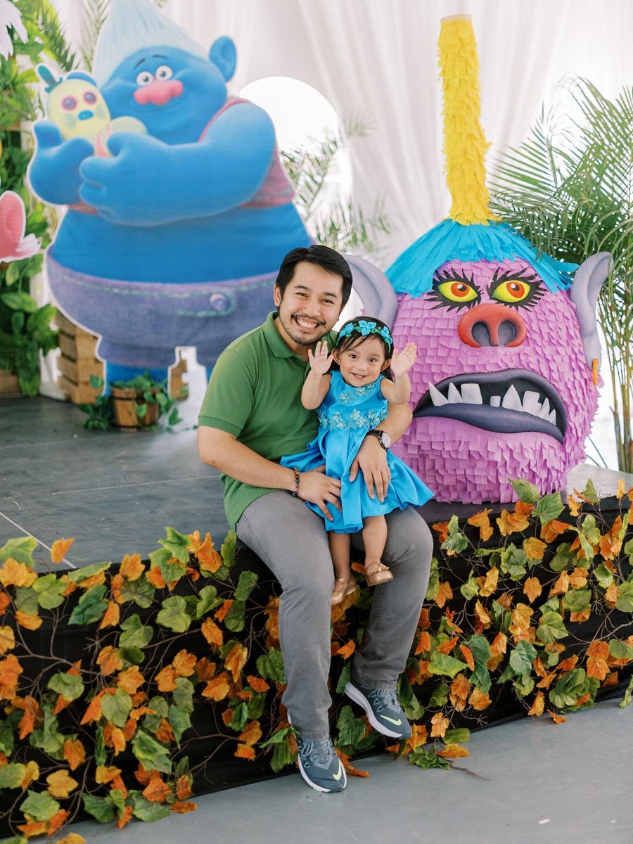 RenzoGuinto's tweet photo. #Baobao and her #PlanetaryHealth trolls π€ͺ #VeraOne #UncleDoc #ILoveMyNiece #NinongDuties https://t.co/FZ2HiATXfz