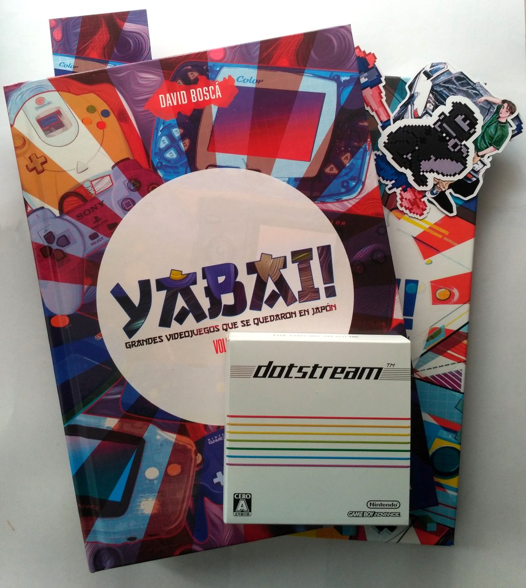 aiguanachein's tweet photo. Ya tengo en mis manos #Yabai2 de @CreativoenJapon (Ed. @HeroesdePapelES) haciendole compañía a su hermano pequeño.
Me ha recordado que tenía el #dotstream para #GBA, juegazo (pese a su apariencia) que me dió un montón de diversión en su momento.
¡Buena lectura para el verano! https://t.co/JWkbMKZ8RL
