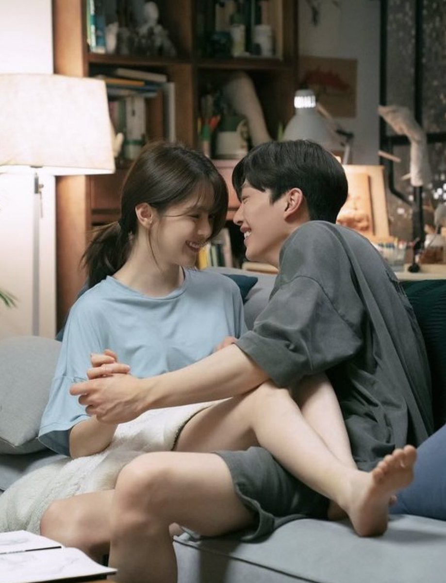 เขินอะไรไม่รู้แต่เขินมาก