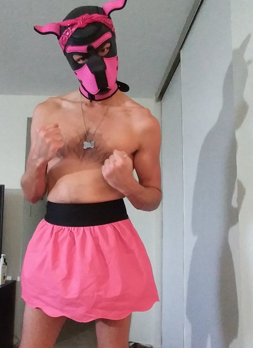 4 pic. ?Gonna kick this mess's butt!!!? Time to do some ChOoOoOrES!!!!! 
#puppyplay #puppyplaycommunity