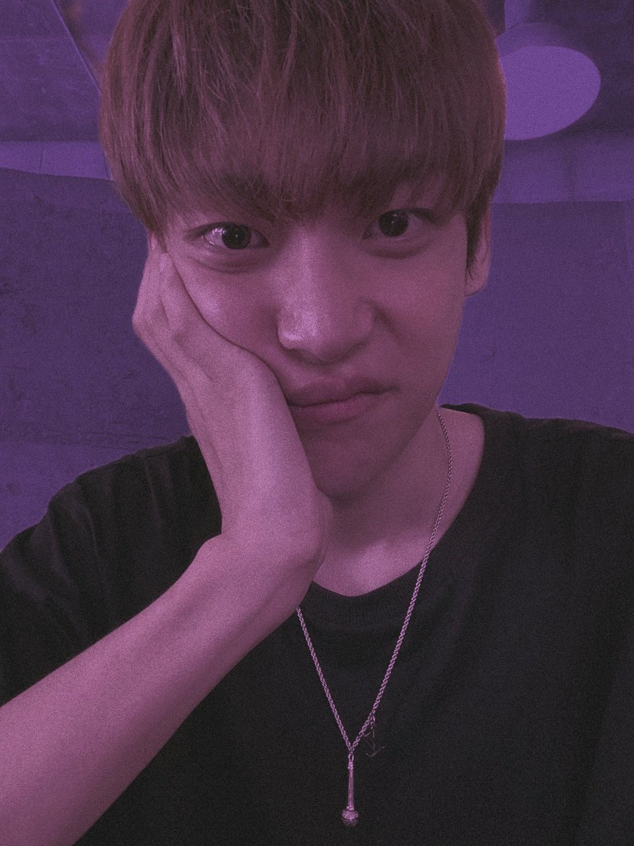 presidentchonlo's tweet image. You&apos;re light of my life, you&apos;re the one in my life.

Happy anniversary zuzu!♡

#zuzuselcaday #zuzu1stanniversary #Aweek #어위크 #Chawon #창원 @AWEEK_Official