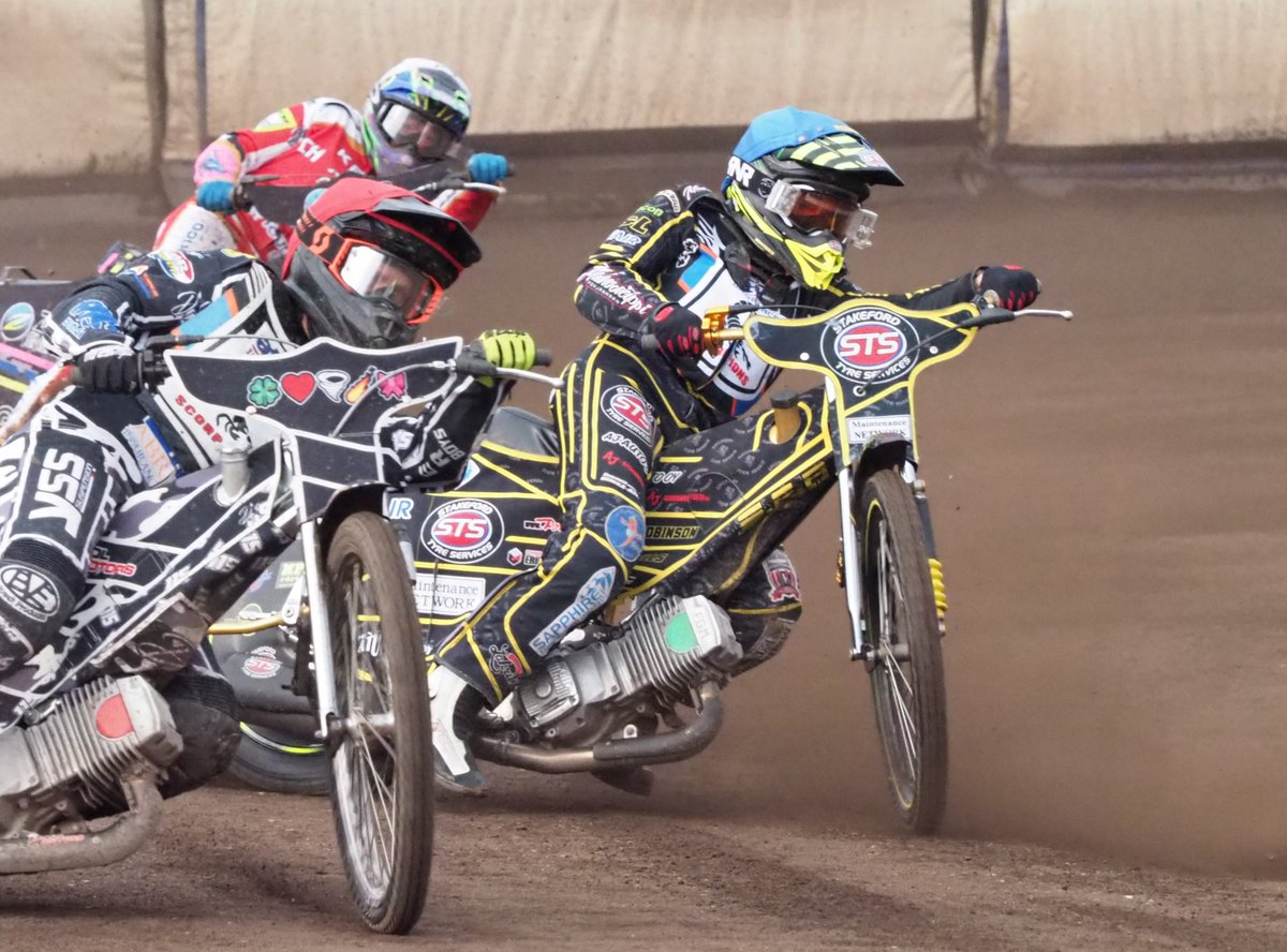 🚨  SEVENTH HEAVEN AS SUPER SCORPIONS SMASH KENT!

Theo Pijper: “All the boys chipped in and that’s we need. We are a winning team around here and we want to keep winning."

Report  ➡️   scunthorpe-speedway.com/?p=12868

📷  Theo and Tero's brilliant 5-1 in Heat 9 captured by <a href="/ian_rispin/">Ian Rispin</a>
