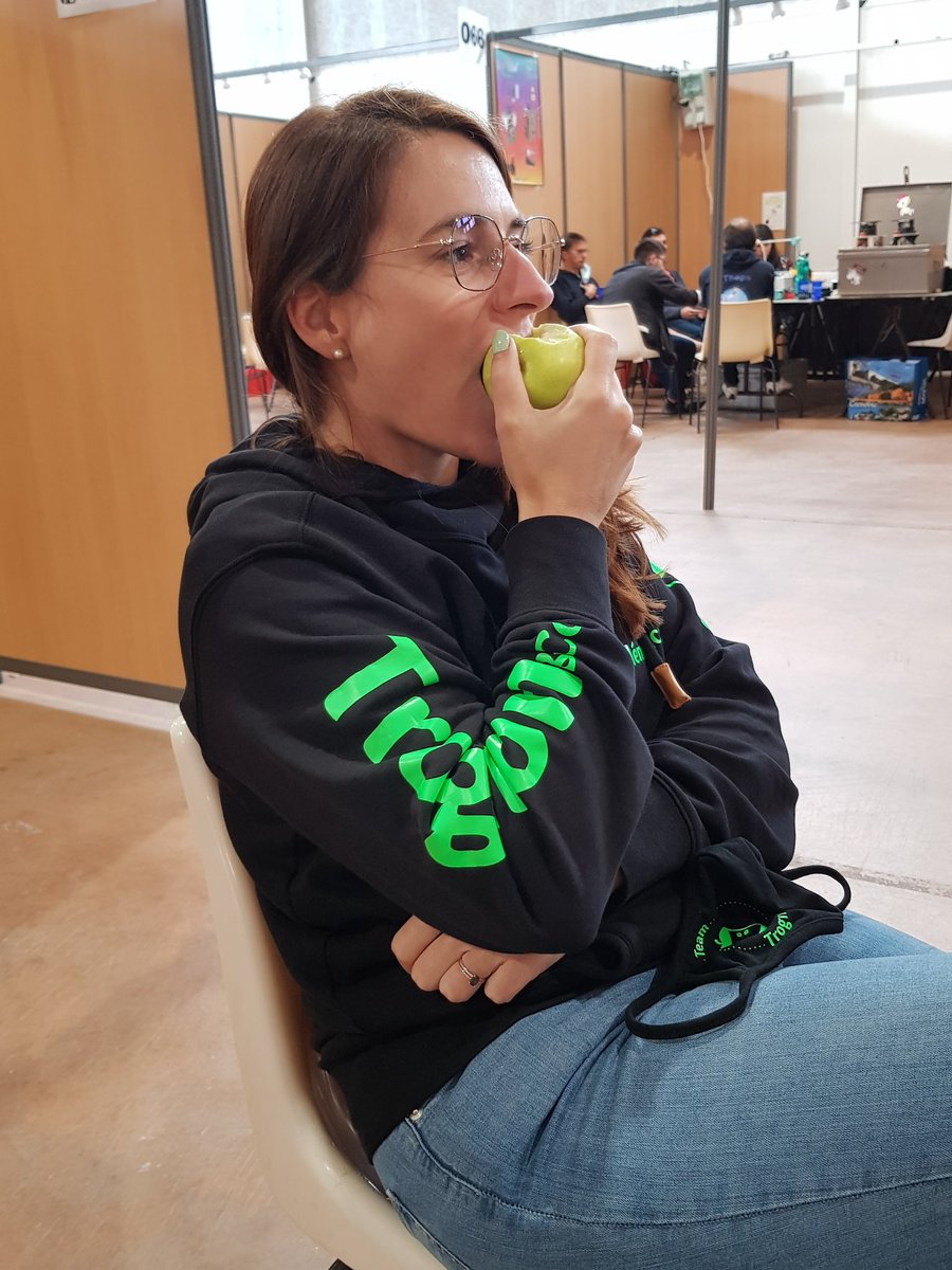 Cannibalisme...
🍏
#CDR2021 #TDR2021