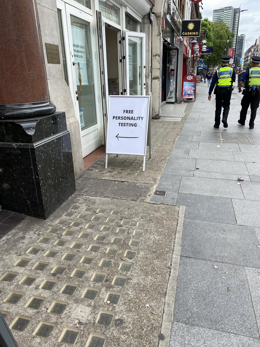 Rachlord's tweet image. Form an orderly queue folks!! 😂 #personalitytesting #iknowsomewhowouldbenefit #andsomethathaventgotone 😉😆 #London