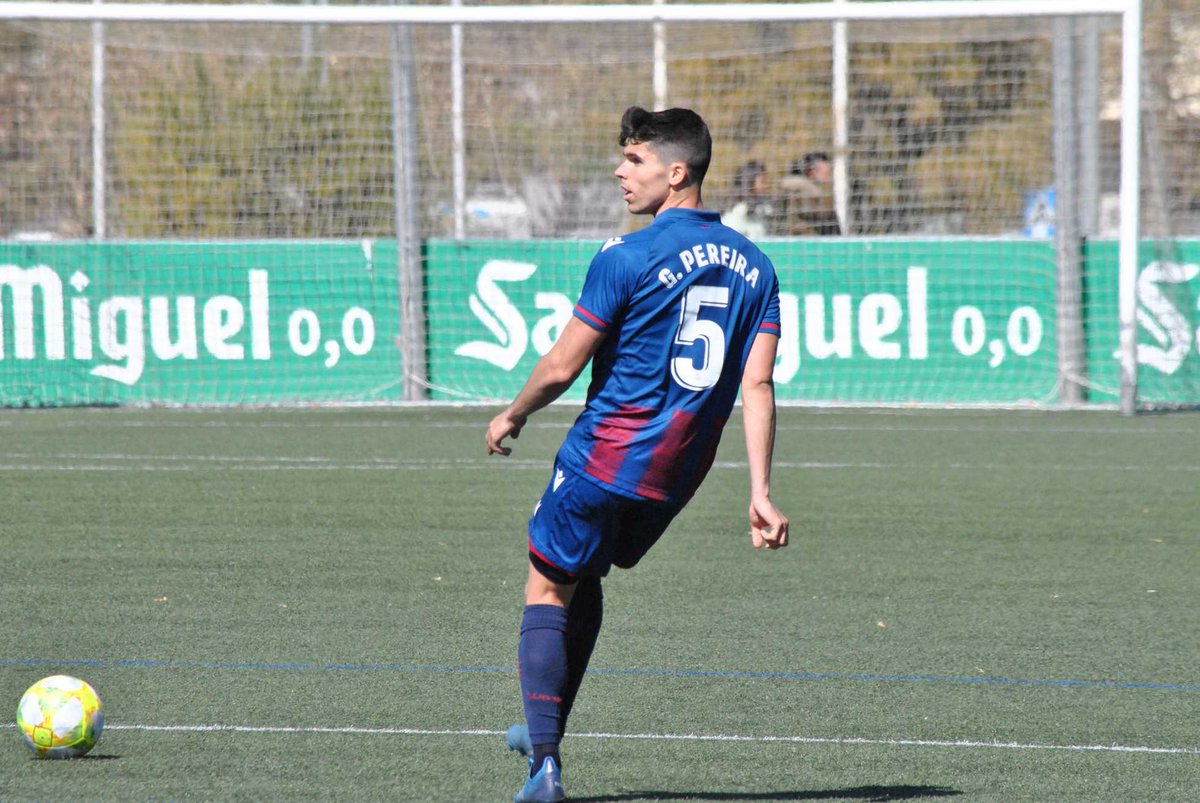 joseragonfid's tweet photo. ✅📝La Nucía renueva a @Ferpina10 y ficha al lateral Álex Alonso del Navalcarnero
📝Alberto Alonso del Navalcarnero llega al Puertollano
📝Gonzalo Pereira sale de la Peña Deportiva y llega al Águilas
📝✅El Mar Menor ficha a Britos del Lorca y renueva a Javi Alonso
#2rfef5 https://t.co/FzL5yLEZ5d