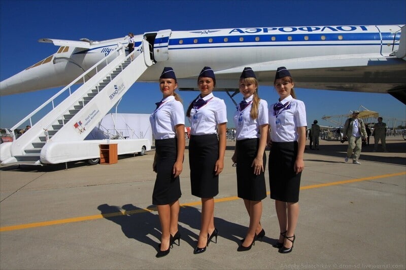 инженер авиации. стюардессы аэрофлота ссср в 70е. ту 114 в домодедово 1974 год. авиация смешные. бортпроводник аэрофлот 1960.