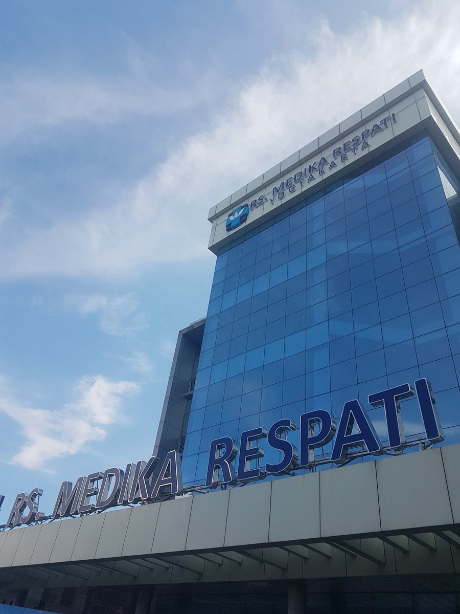 AbitamaPutra's tweet photo. @FXHarminanto Rumah sakit respati yang belum beroperasional akan difungsikan sebagai rumah sakit darurat covid di daerah maguwoharjo sleman dan direncanakan buka minggu depan. Semoga dapat menampung lonjokan pasien covid 19 di jogja https://t.co/eWTASd3Z2U