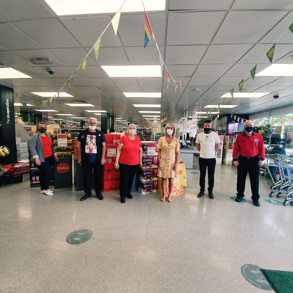 #getsetforsummer at Hawthorn road and of course ready for when it comes home 🌞🏴󠁧󠁢󠁥󠁮󠁧󠁿