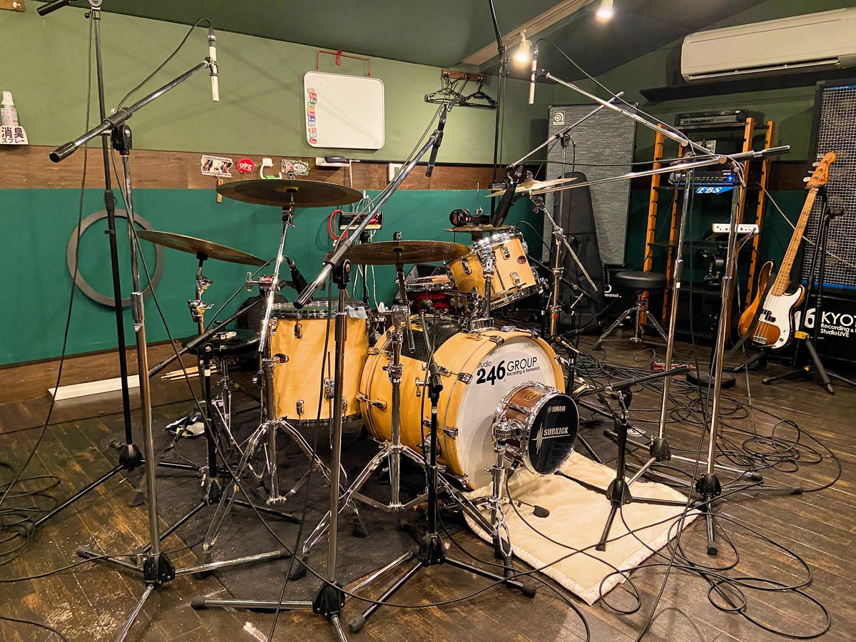campbell_drums's tweet photo. 本日レコーディング‼️
#drums
#drummer
#ドラム
#ドラマー
#Rodelia
#ロデリア
#garage
#ガレージ
#ロック
#rock
#レコーディング
🥁 https://t.co/BpiO9P48sv