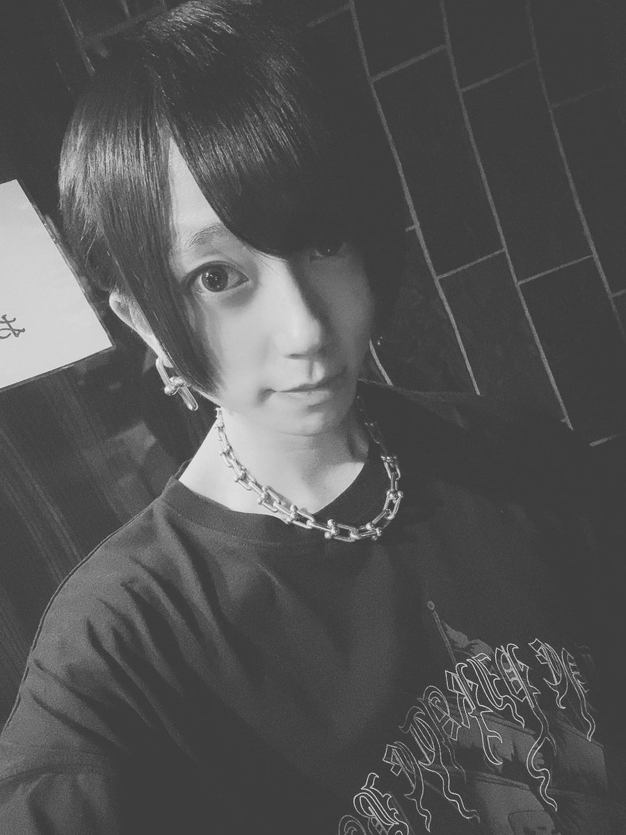 Ao_LstR's tweet photo. ログイン。
今日はめちゃくちゃ目死んでる。
感じ悪かったらごめんなさい。
元々?やかましいわ。
#gdcandy https://t.co/yNipDDBRcD