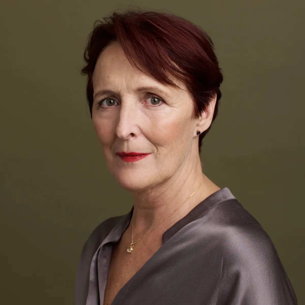  Happy birthday to Fiona Shaw who portrayed Petunia Dursley in the films! 