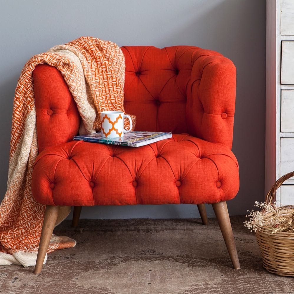 Yumuşak hatları ile öne çıkan ZE10 Design koltuklar, rengarenk kumaş seçenekleri ile her eve uyum sağlıyor!

bit.ly/PeraZ10DesignK…

#PeraBulvarı #Ze10design #koltuk #teklikoktuk #ev #oturmaodasi #dekorasyon #önerileri
#şık #sade #cool