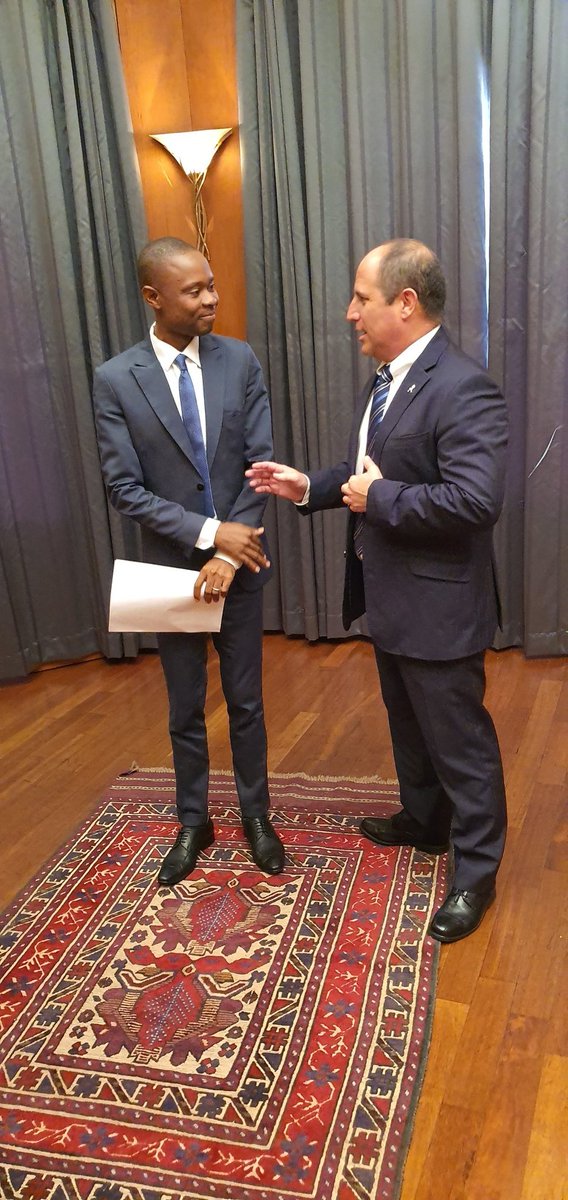 charlesebune6's tweet photo. Today,  #AlbertRogerMilla #NchoutAjara and Guinness Cameroon Managing Director,  #AndrewRoss https://t.co/bfSH3ivvFY