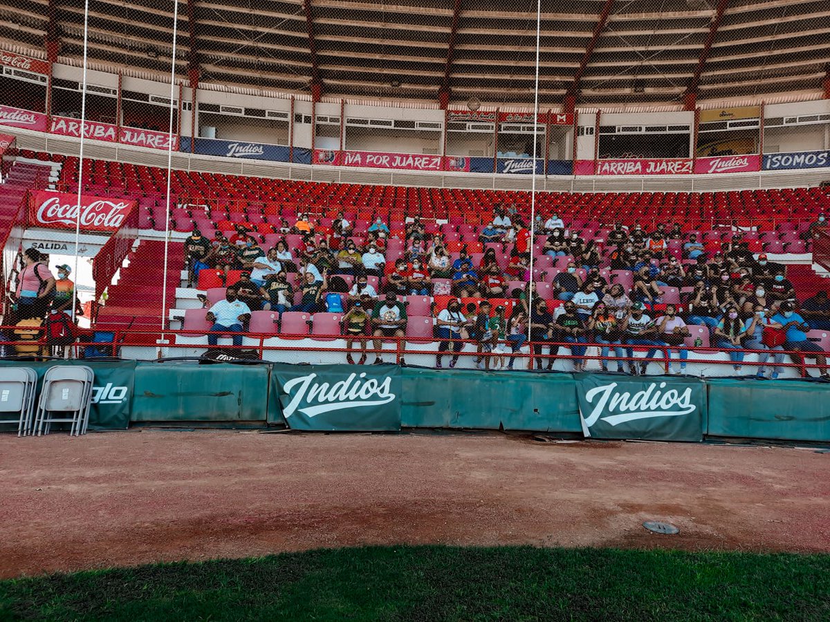 #CiudadJuarez se está reactivando turisticamente, hoy se está  inaugurando el torneo de la serie nacional de béisbol categoría pequeña 11 y 12 ⚾️💜
#TurismoDeportivo