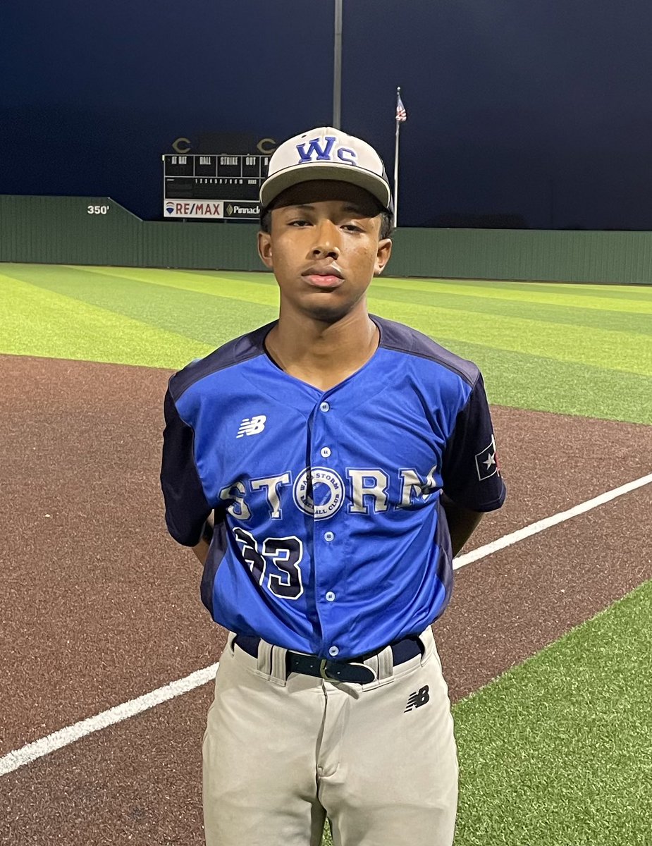 2024 Damarion Willis 2-3 with a double!