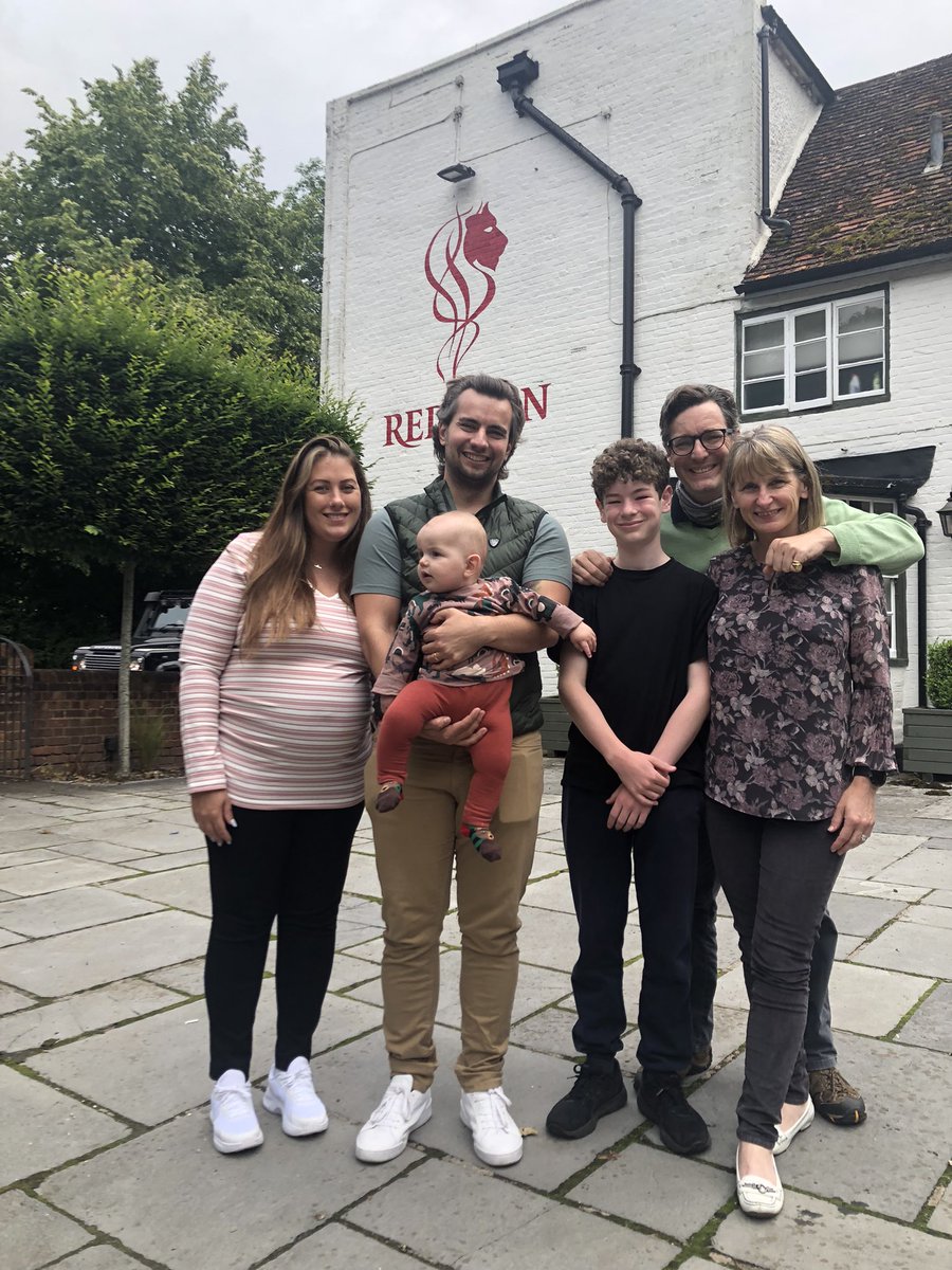 Holly Cross tweet media