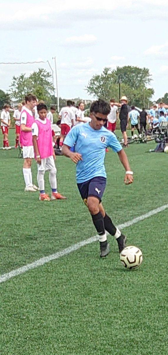 interfcchicago's tweet image. Day two in Minneapolis &amp;amp; all three IFC teams are in the hunt for qualification! The 2003 Select Girls sit atop Group C with 6pts &amp;amp; the 07 &amp;amp; 05 Boys look solid with 3 pts each. Looking to advance today!! #USACUP #IFC💜