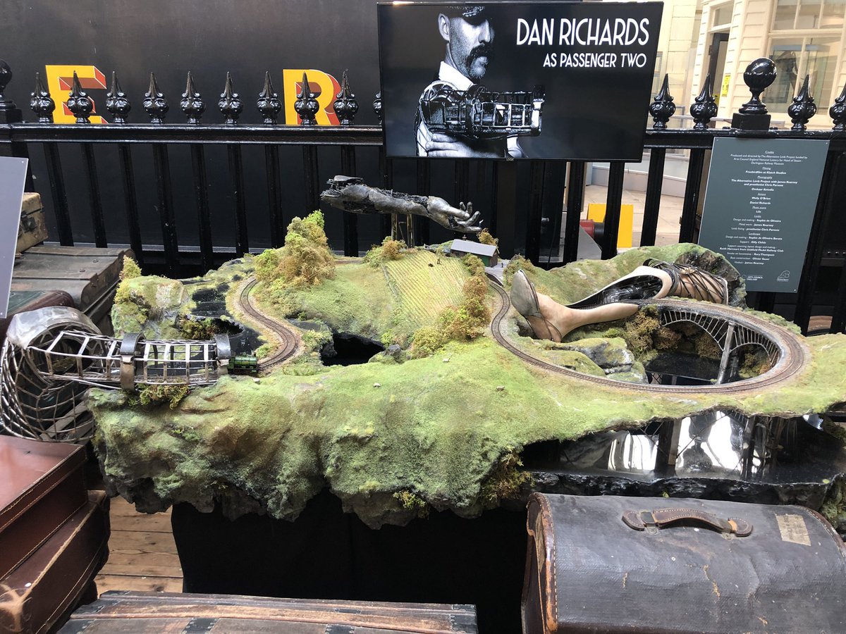 UrbnHax's tweet photo. What an unusual combination of topics - artificial limbs and the steam railway industry - to inspire this great artwork at Darlington Railway Museum @HeadofSteamMus
https://t.co/xhhG60OXhK https://t.co/xQHU9qLRUn