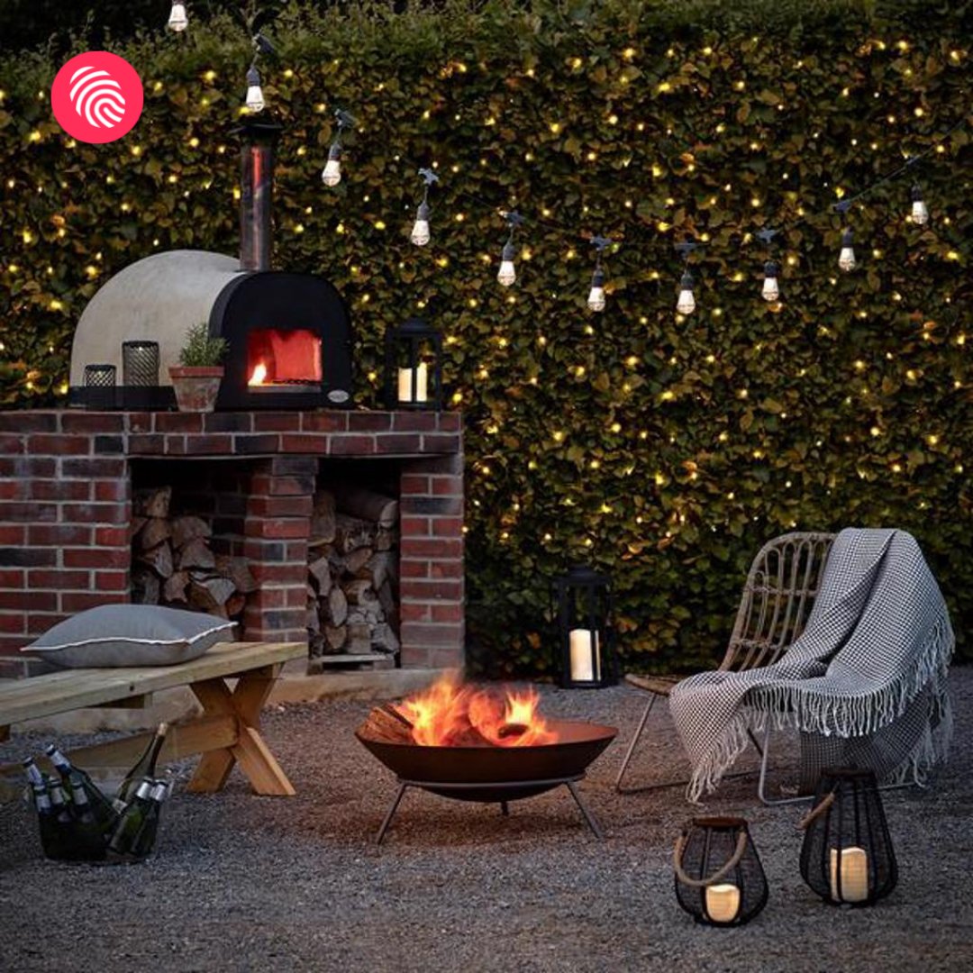 ownablenow's tweet photo. Create a warm and inviting atmosphere in your garden with these solar festoon lights. They give a subtle ambient glow, making it perfect for any outdoor setting and all you need for an extra addition in your garden this summer. 

Head over to Ownable: https://t.co/dUt90ef8TH https://t.co/iTxWgirlg9