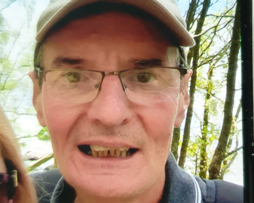 PSOS_Ayrshire's tweet photo. We have renewed an appeal to help trace Gordon Proctor who was reported missing from his home in East Renfrewshire on Tues, 6 July.

His white Renault Kadjar car has since been found in the Turnberry area and searches have been ongoing.

Full details: https://t.co/mp0yyHH7EA https://t.co/uRn5Imhy8I