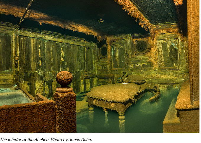 沈没船のtwitterイラスト検索結果