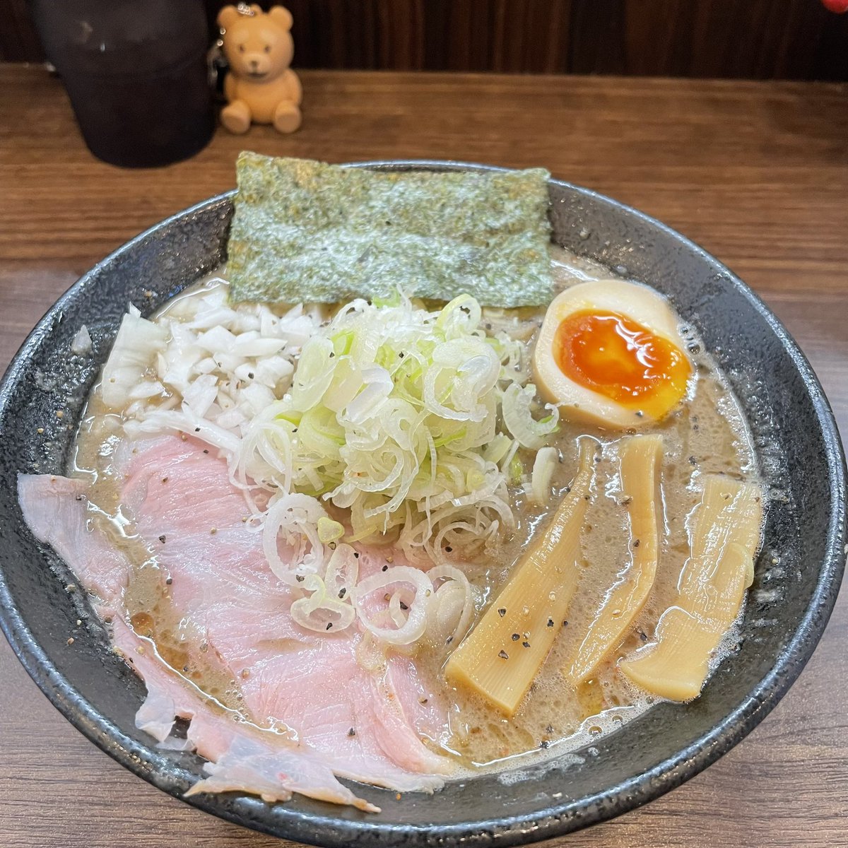 tonamidaisuki's tweet photo. 本当に本当に旨すぎて言葉が出ません、、、
東大宮も西浦和も松戸も熱いです❤️🔥
#となみ #THANGO #狼煙 #つけ麺
#ラーメン https://t.co/RMetXZxPHn
