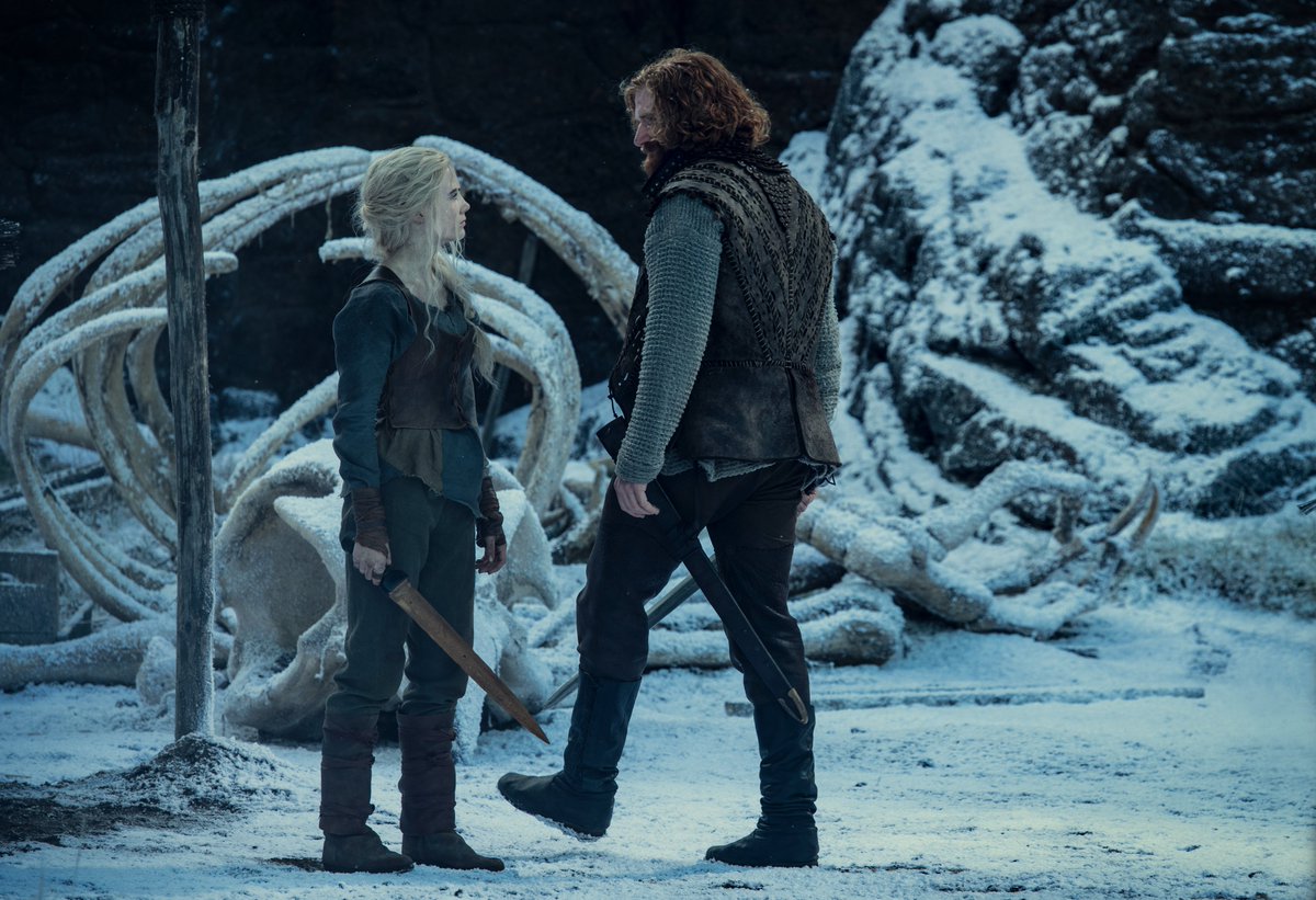 NetflixFR's tweet photo. Ciri, Jaskier et Ablette.

The Witcher saison 2, le 17 décembre. https://t.co/8ApCtgSwx4