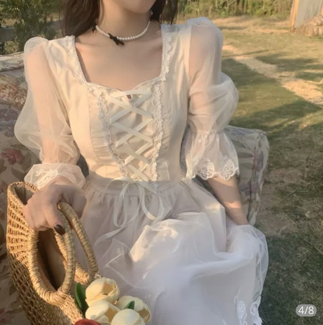 فستان من الدانتيل أنيق للطلب من هنا 👇
s.click.aliexpress.com/e/_AWrKTm