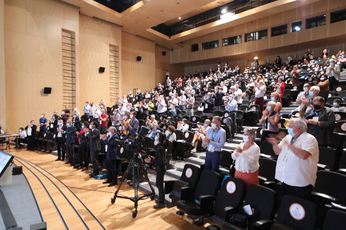#AGMNT2021
A l’issue du vote au conseil d’administration, Didier Bee est élu nouveau président de la <a href="/mutuelleMNT/">MNT</a>, en prenant la suite de 8 années de présidence d’<a href="/alaingianazza/">Alain Gianazza</a>.