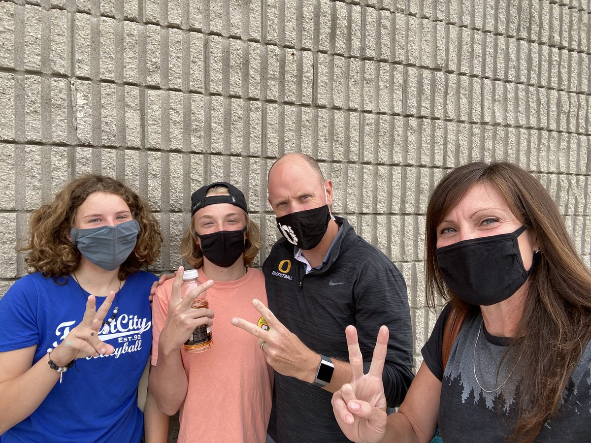Mike_Phi11ips's tweet photo. Thanks @MLHealthUnit All four of us are now double dosed! Oops, we should have got double scoops of ice cream to celebrate (we’ll need to go back). Looking forward to a #TwoDoseSummer 
#SailingLessons
#RockClimbing @climbjunction 
#BeachVolley
#Golf @CityofLdnOnt 
@LdnIceCreamCo https://t.co/5lMvPRPBtB