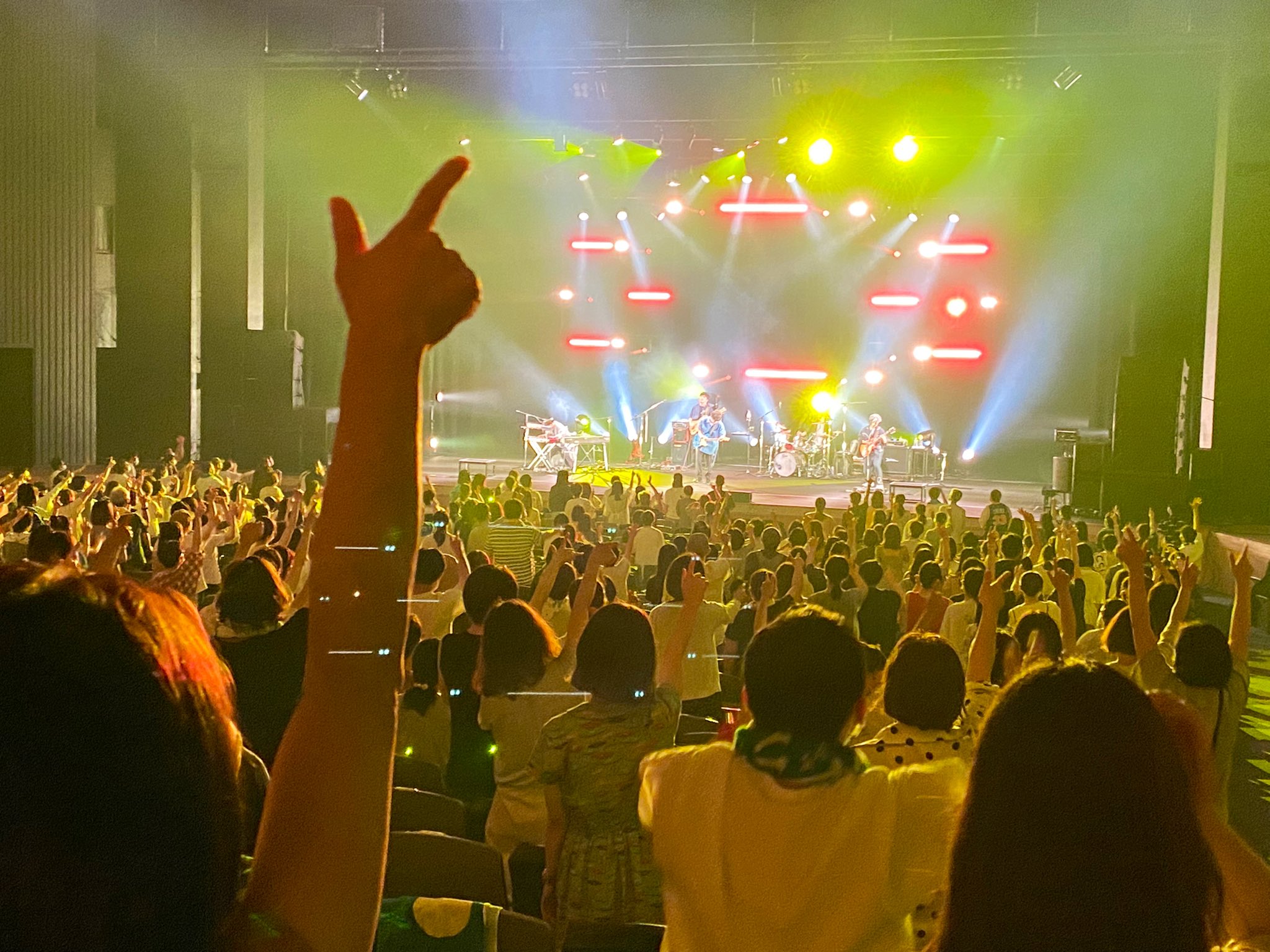 Wacci 神奈川県民ホール公演 ありがとう御座いました 振替公演としてずっとお待ち頂いた皆様 新しく買って観に来て頂いた皆様 応援してくださった皆様 全員の気持ちを受け取ったライブだったように思います 熱気をありがとう 次は武道館にてお待ち