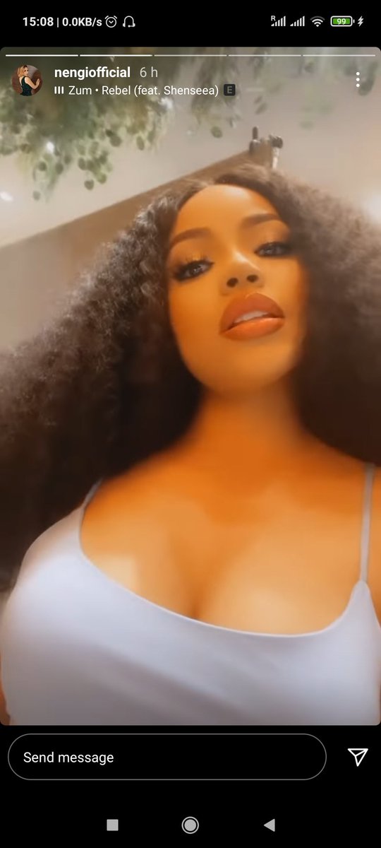 watersideGiirl's tweet photo. Nengi Pengi, thank you for introducing me to this song.
Now let me scatter screenshots from her recent story. Ehrrmmmm a little excess today, because I am definitely obsessed with that video 🔥 https://t.co/BdCXMCelue