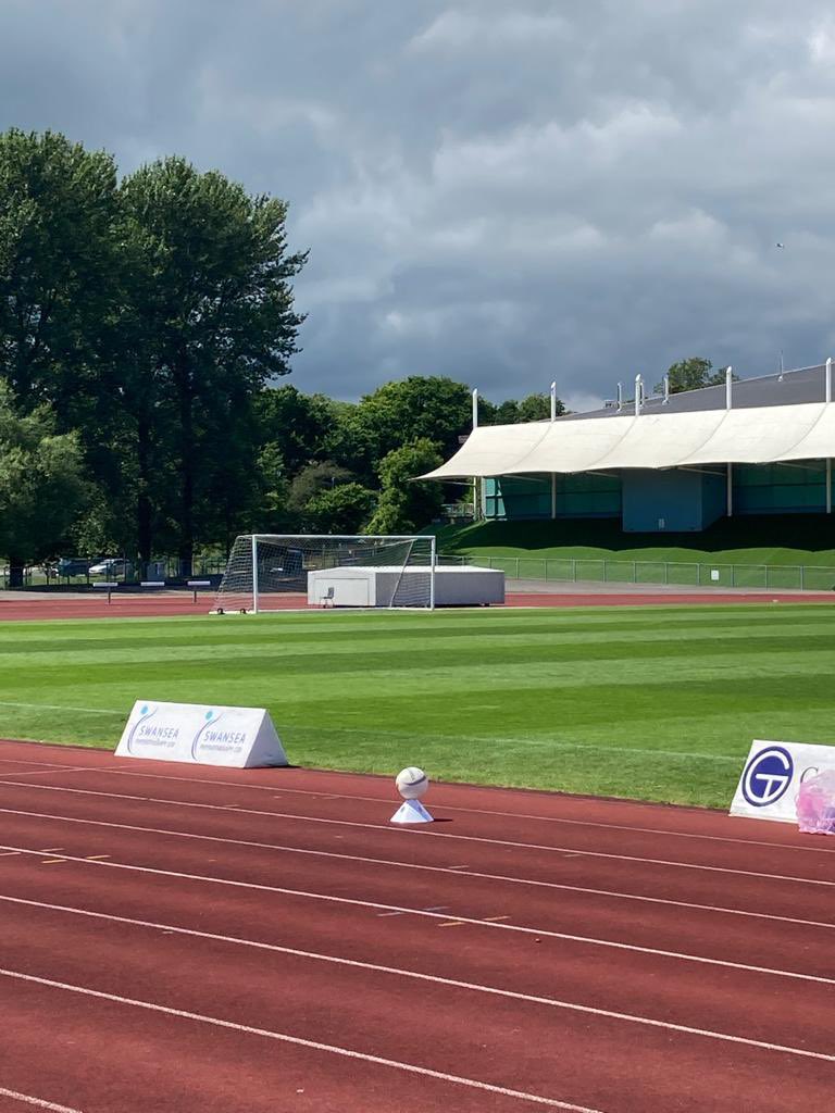 PureSwanseaFC's tweet photo. Full Covid protocols met by the club today for the friendly v @PenrhyncochFC @SB_SportsPark
Well done to the club board, staff, volunteers and all sponsors.
🏴🦢
#SWANPEN #JDCymruSouth #SwanseaUni #GreenArmy https://t.co/pthf8T4pKW