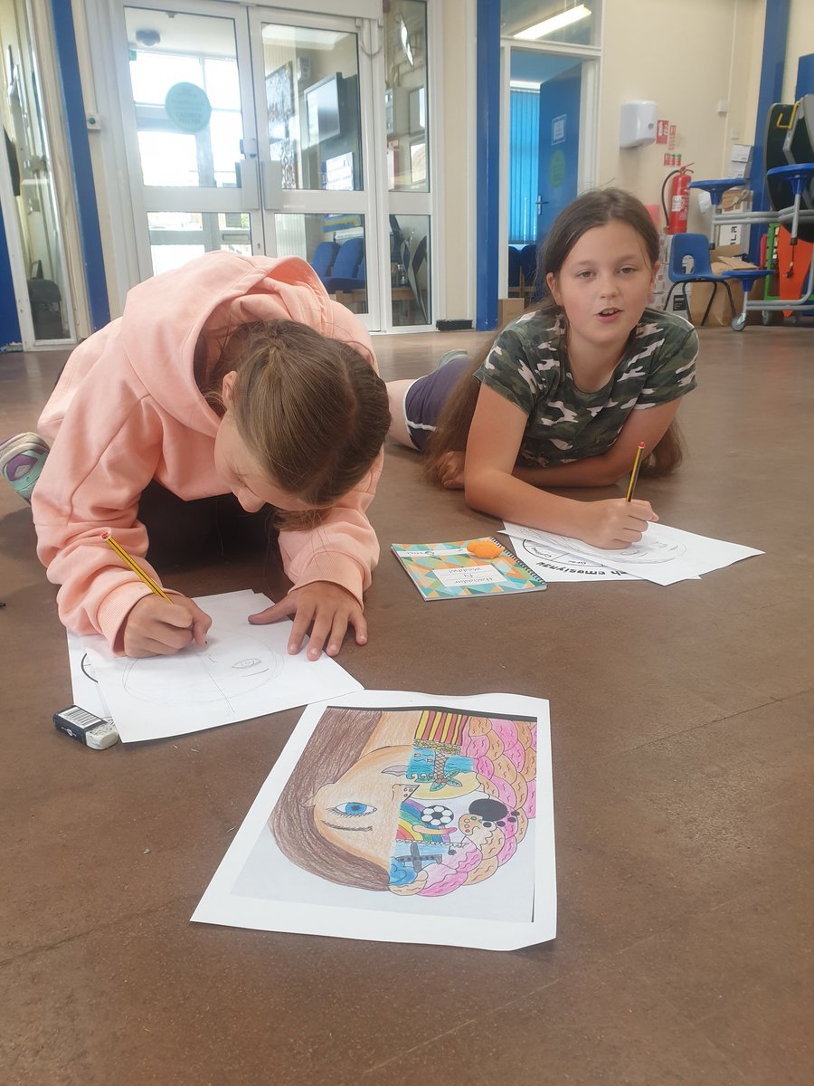 HART_wellbeing's tweet photo. Sesiwn lles wythnos yma gyda disgyblion @Ysgolyffin mae ein teimladau yn ran ohonom #hunanbortread #celf #lles
This weeks wellbeing session with the pupils of @Ysgolyffin
Our emotions makes us who we are #selfportrait #art #wellbeing 
@EAS_Equity https://t.co/zbElgz1aj1
