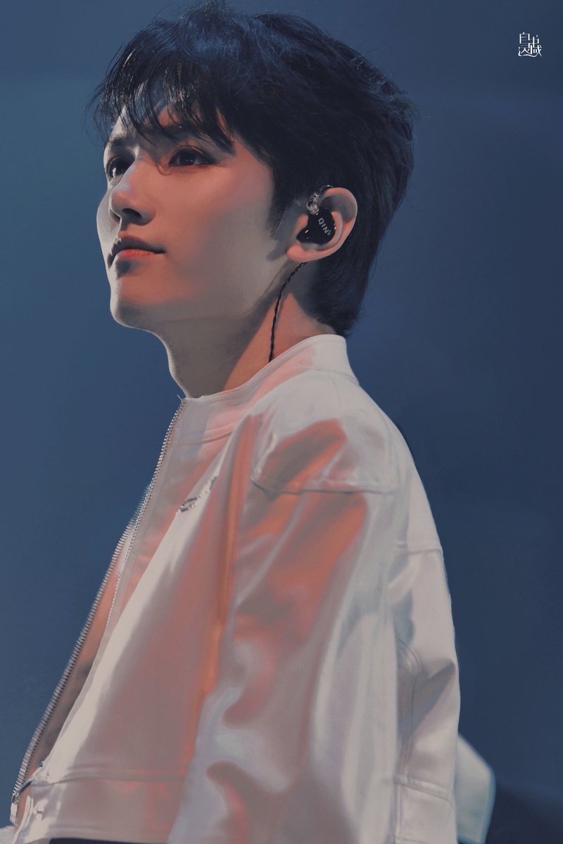 FYQINSONER's tweet photo. [FANTAKEN] 210710

ONER Struck Show in Wuhan

©️ ZYLY·灵超

#ONER #Lingchao #灵超 https://t.co/AjtU2VuTud