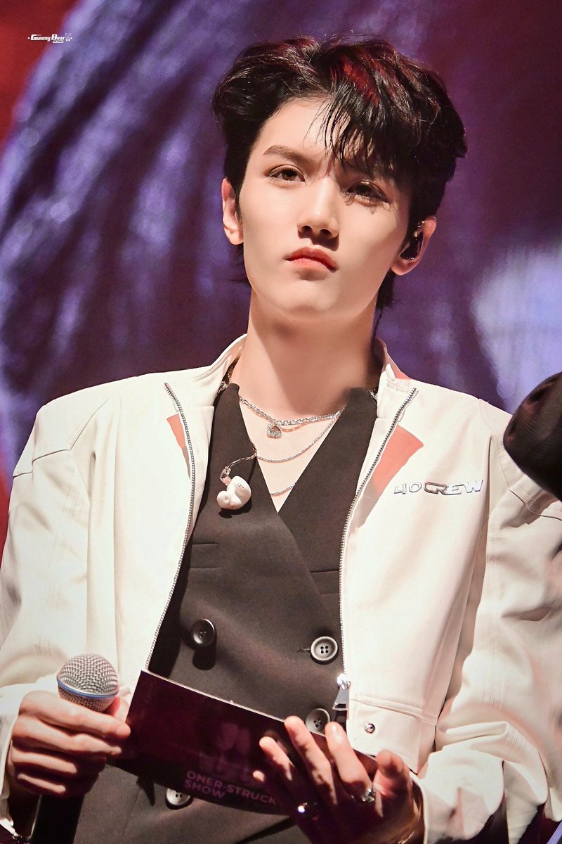 FYQINSONER's tweet photo. [FANTAKEN] 210710

ONER Struck Show in Wuhan

©️ GummyBear__灵超

#ONER #Lingchao #灵超 https://t.co/ACB9rFQzuz