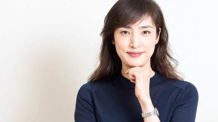 @Vanillaice_1203 大久保利通ってめっちゃ天海祐希に似てない？
てか天海祐希ってめっちゃ美人じゃない？ 