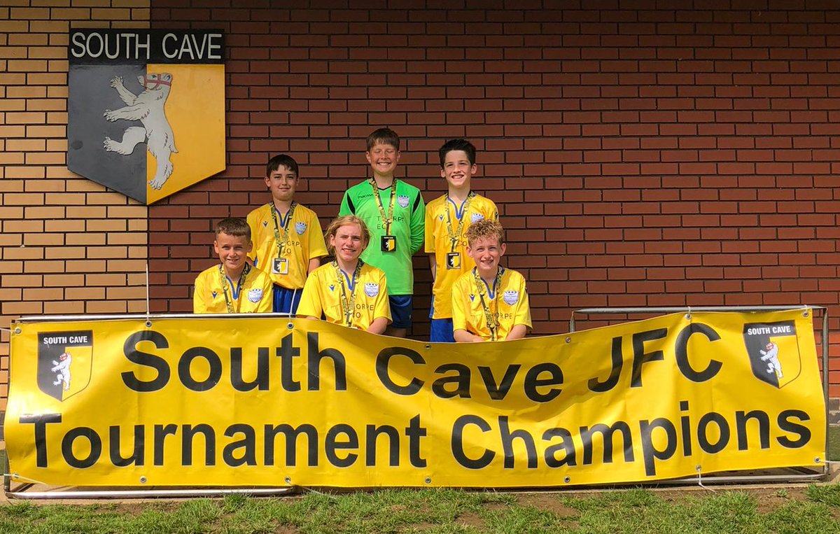 SCFCJuniors's tweet photo. The South Cave Summer Tournament u11 cup runners up sponsored by  @EcoModularBuild @clarkweightman @hideandsleepTP @ are   Snaith Snipers Yellows Well done everyone https://t.co/eeCFiYLi2G
