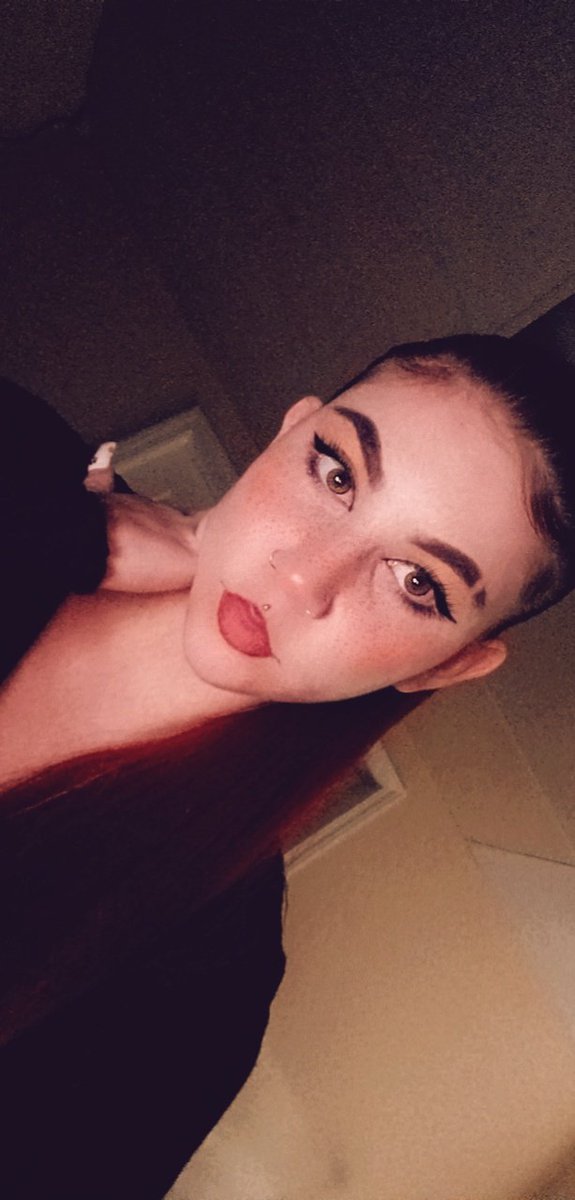 _Vulgary_'s tweet photo. I know you missed me pigs send and let the games begin 🐷💸

{findom•paypig• humanatm•finsub• femdom•Assworship•footfetish•bratworship} https://t.co/gcv9PSaOEX