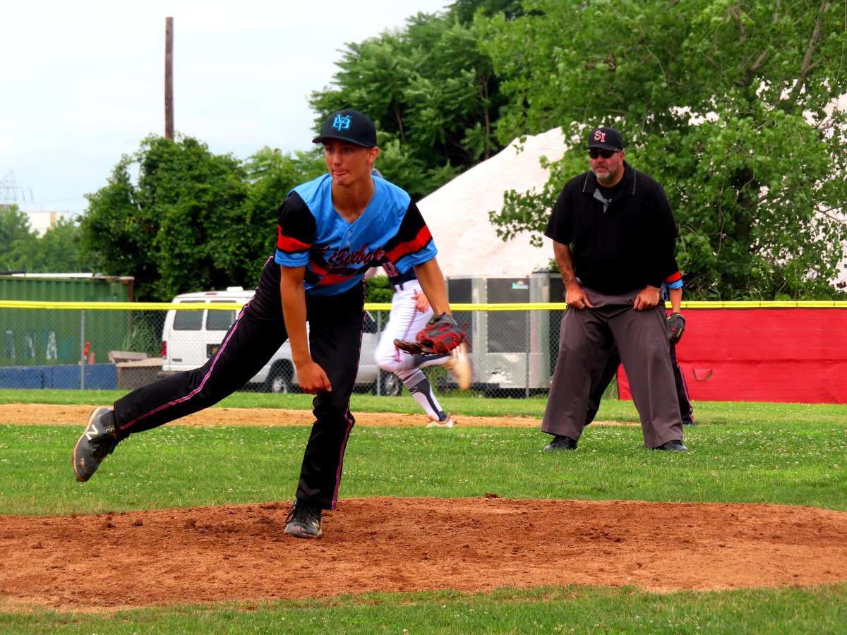 <a href="/TyHoutz/">Ty Houtz</a> toes the rubber for <a href="/YetiSelect/">Yeti Select Baseball</a> this morning! This young man allowed only 5 hits and 1 run over 5 innings of play, striking out 8! And ending at 75 pitches for the game. Yeti's win 6-1 in 5 innings! <a href="/PerfectGameUSA/">Perfect Game USA</a> <a href="/PG_Scouting/">Perfect Game Scout</a> <a href="/PG_Tourney/">Perfect Game Tournaments</a> 
⚾💙🧡🖤⚾