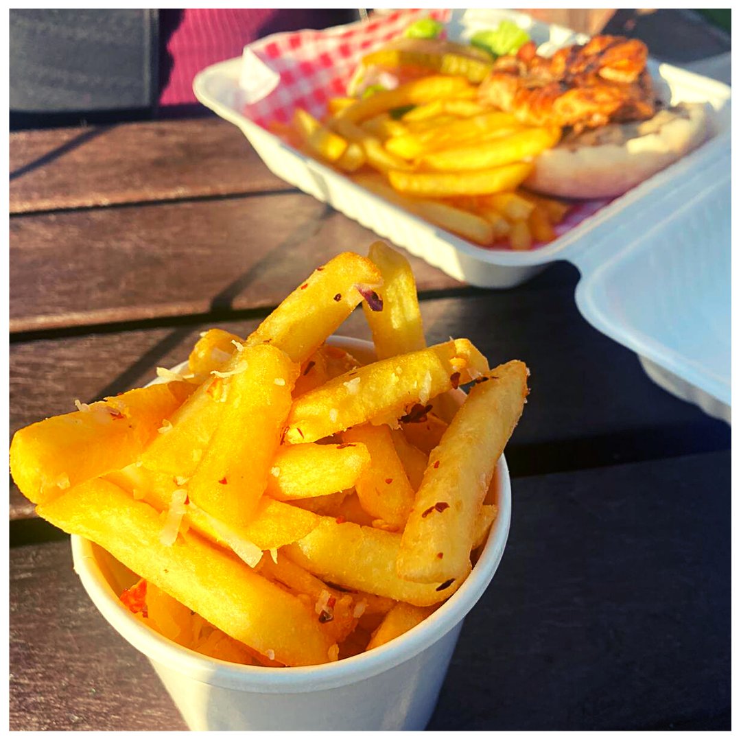 Garfield House Hotel tweet media