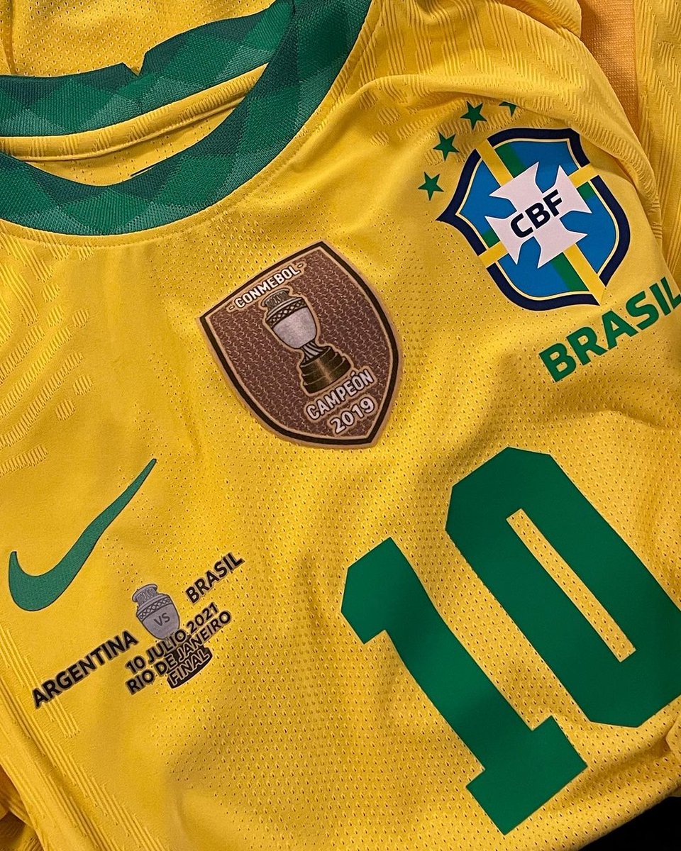 CBF_Futebol's tweet photo. A 10. Dia 10. Pela DÉCIMA CONMEBOL @CopaAmerica. Vamo, Brasil!!!! 👊🏽🇧🇷 #VibraOContinente #SeleçãoBrasileira

🇧🇷 x 🇦🇷 - 21h | #BRAxARG #VibraOContinente

📷 Fernando Torres Pereira / CBF https://t.co/A4DovqBrhD