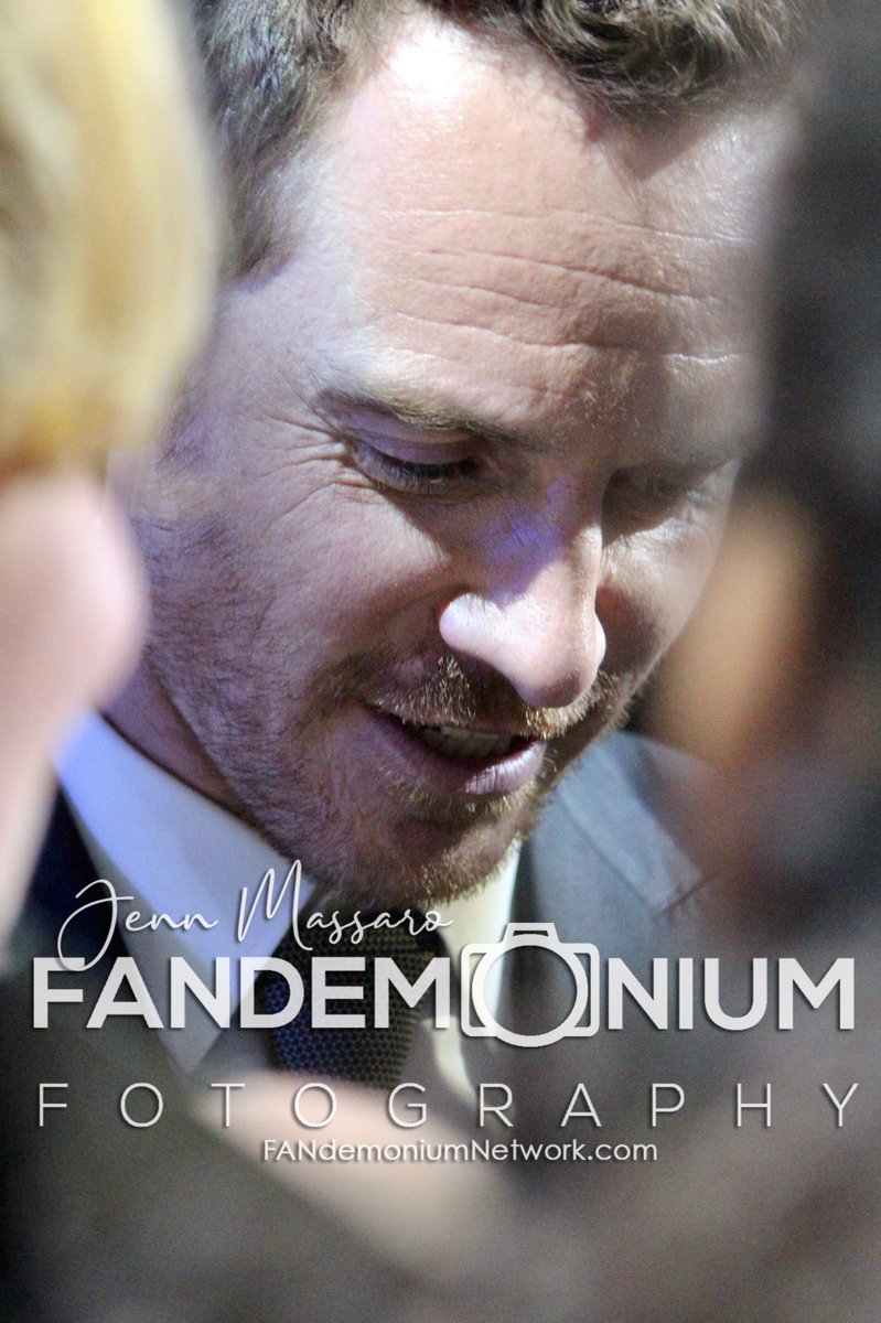 FANdemoniumNet's tweet photo. @AbsolutTwilight @NatashaPayne95 @CiaraCobb @gentlegillies @PurpleBrina17 @SophieSmith68 @elloimamy @HRHginger73 @zhenyaschmidt @cherryvamp #fnhot #marvel men. #magneto #MichaelFassbender #daysoffuturepast #priemier https://t.co/3uT11cxD6y
