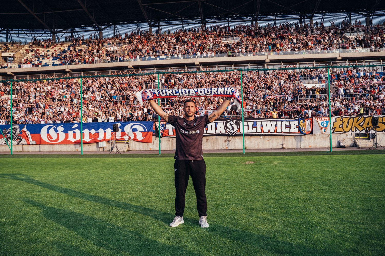 Lukas Podolski Com Always Dreamed Of It Now It Has Become A Reality It Fills Me With Pride Makes Me Very Happy To Be Able To Play In My Family S Home Strassenkicker Support Happy Torcidagornik Gornikzabrzessa Lukas Podolski Com Always Dreamed Of It Now It Has Become A Reality It Fills Me With Pride Makes Me Very Happy To Be Able To Play In My Family S Home Strassenkicker Support Happy Torcidagornik Gornikzabrzessa