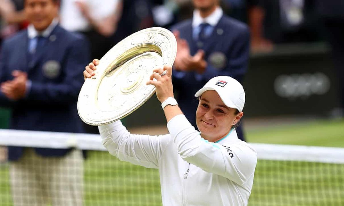 koorimailnews's tweet image. “I hope I’ve made Evonne proud.”  

On the 50th Anniversary of her idol Evonne Goolagong Cawley’s Wimbledon title, Ash Barty claims victory, as the 2021 Wimbledon champion, defeating Karolina Pliskova 6-3, 6-7(4), 6-3

#AshBarty #BartyParty